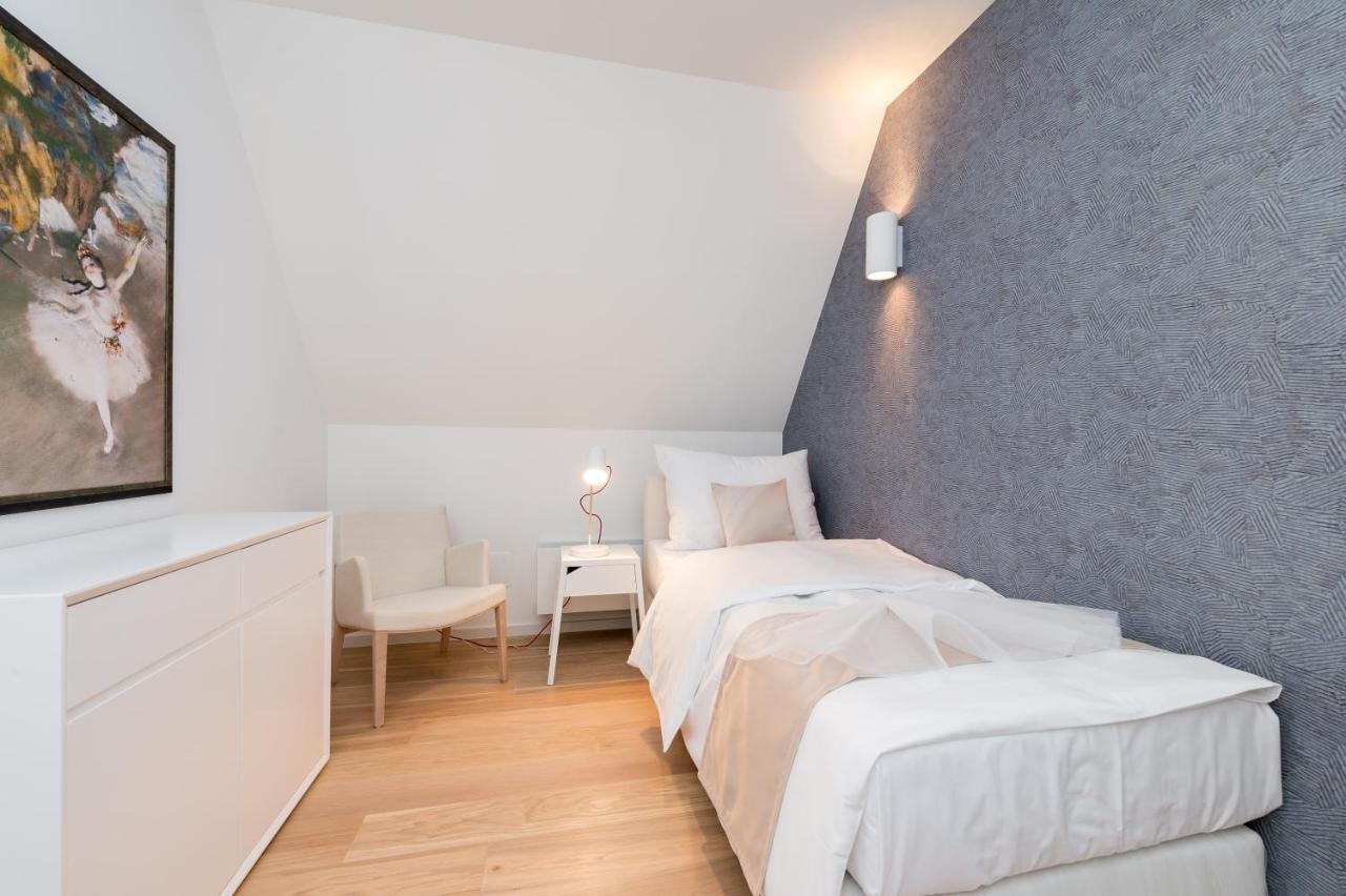 Empirent New Town Apartments Prague Ngoại thất bức ảnh